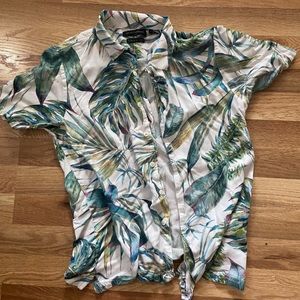 Leaf tropical pattern button up shirt